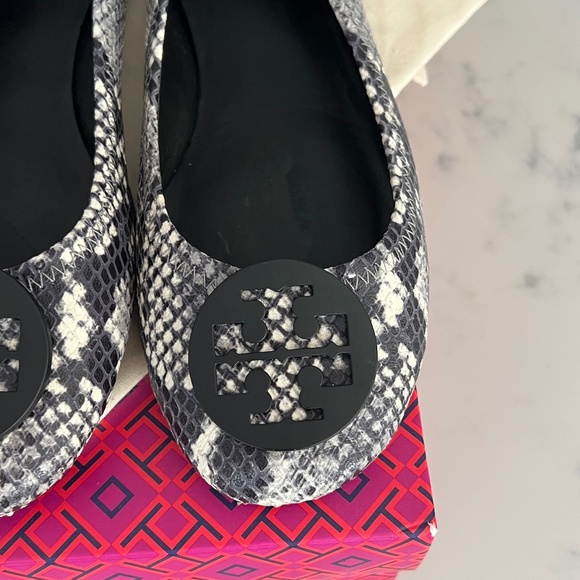 Tory Burch Ballet Flats Sz 9.5 - Picture 7 of 7